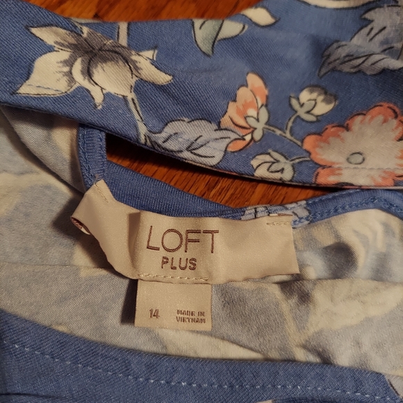 LOFT Plus Floral Print Sleeveless Swing Dress - Picture 9 of 13